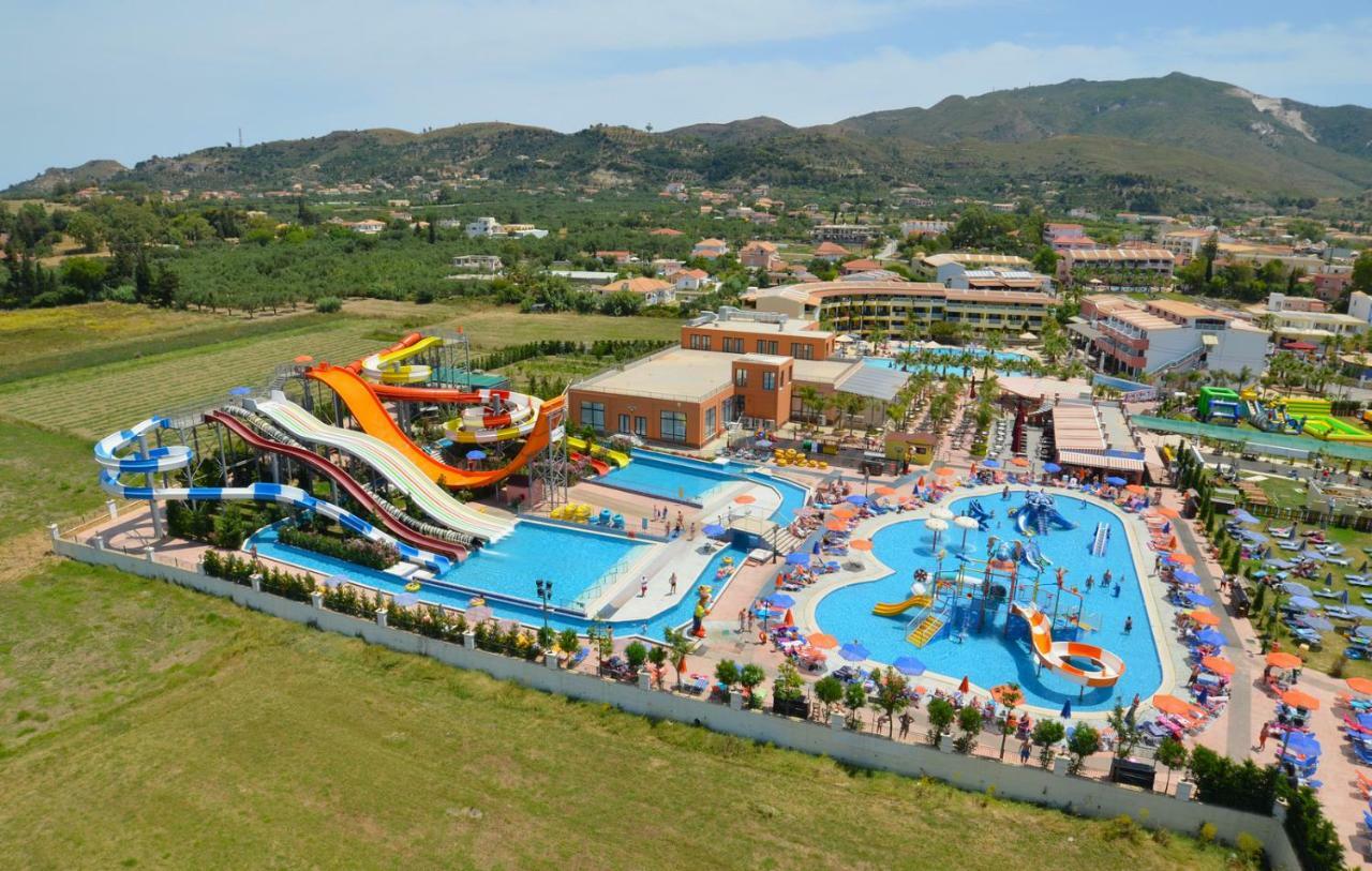 Caretta Beach Resort & Waterpark Каламакі Екстер'єр фото