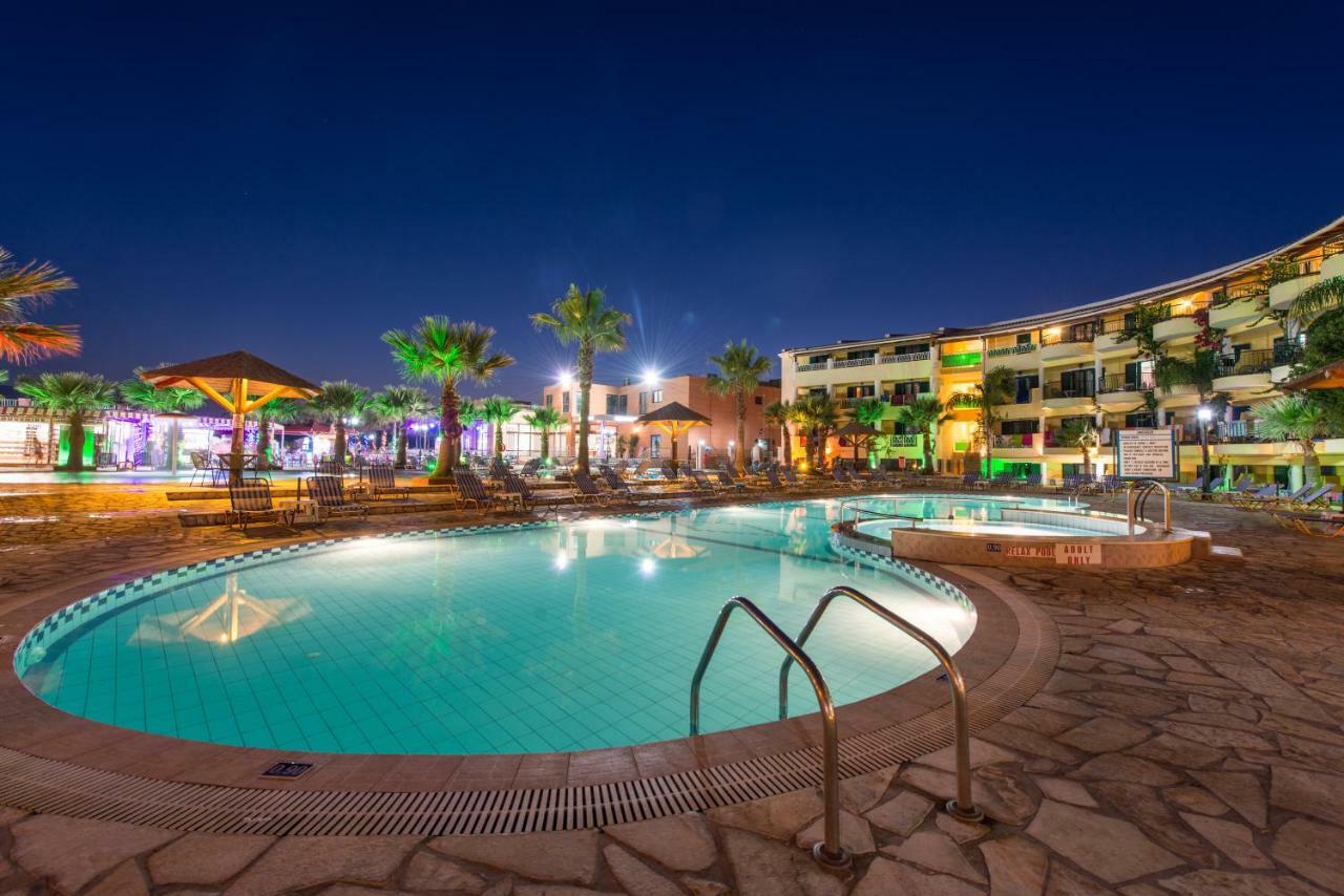 Caretta Beach Resort & Waterpark Каламакі Екстер'єр фото