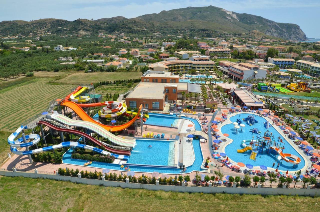 Caretta Beach Resort & Waterpark Каламакі Екстер'єр фото