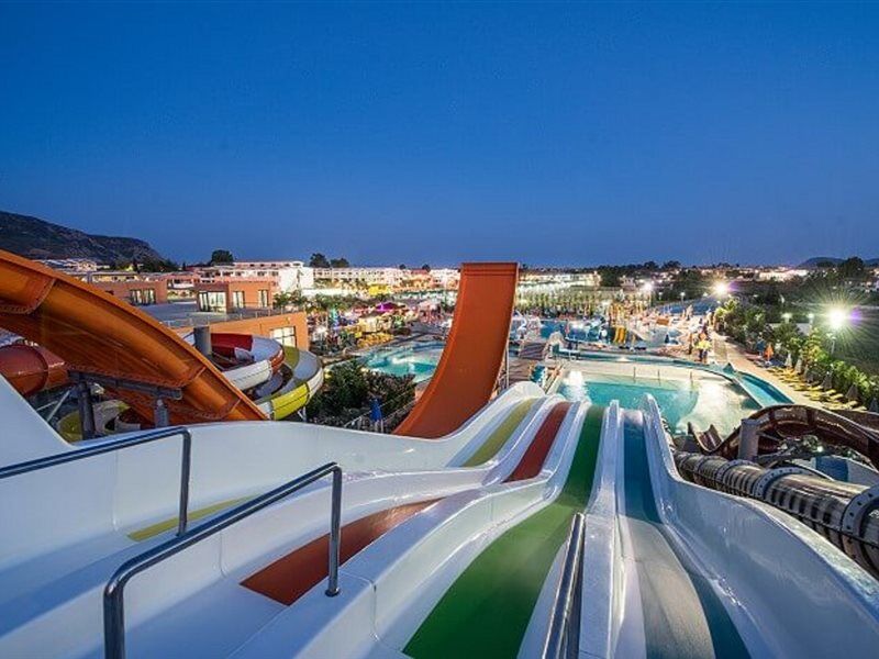 Caretta Beach Resort & Waterpark Каламакі Екстер'єр фото